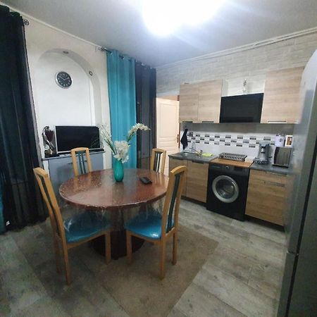 Bel Petit Appartement Charleville-Mézières Eksteriør bilde
