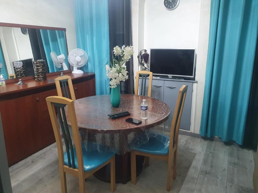 Bel Petit Appartement Charleville-Mézières Eksteriør bilde
